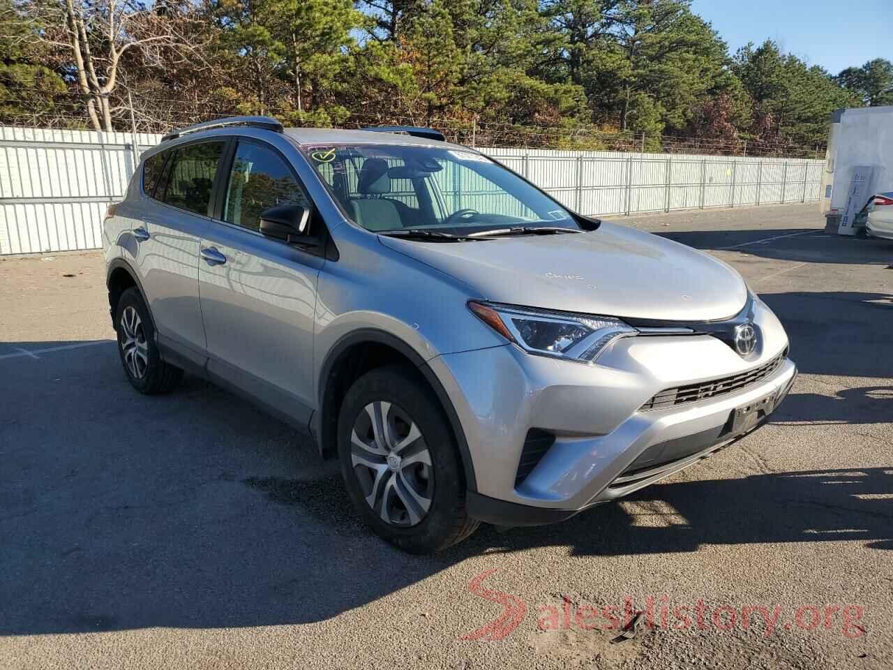 2T3BFREV4JW850310 2018 TOYOTA RAV4