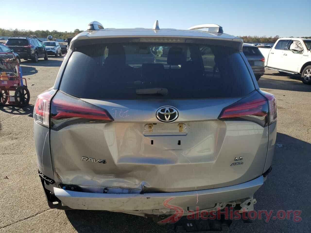 2T3BFREV4JW850310 2018 TOYOTA RAV4