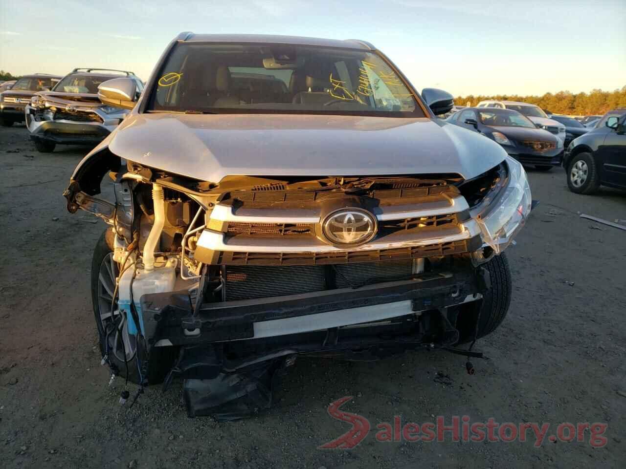 5TDJZRFH7KS701453 2019 TOYOTA HIGHLANDER