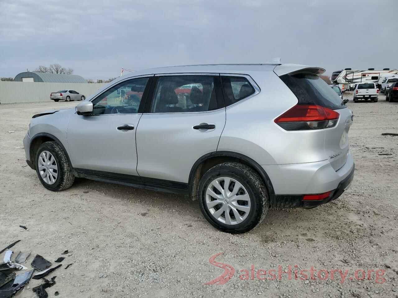 JN8AT2MV3JW300261 2018 NISSAN ROGUE