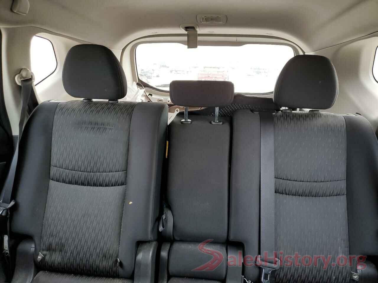 JN8AT2MV3JW300261 2018 NISSAN ROGUE