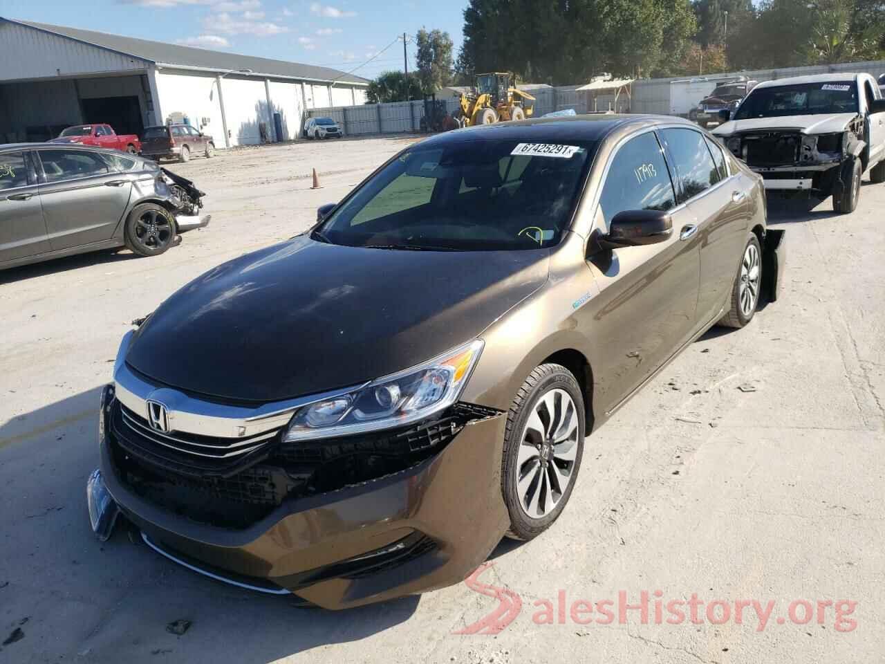 JHMCR6F58HC020174 2017 HONDA ACCORD