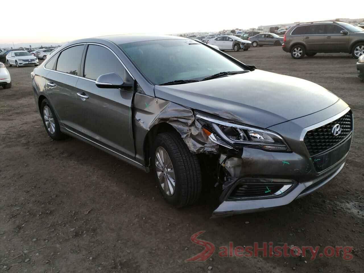 KMHE24L36HA063327 2017 HYUNDAI SONATA