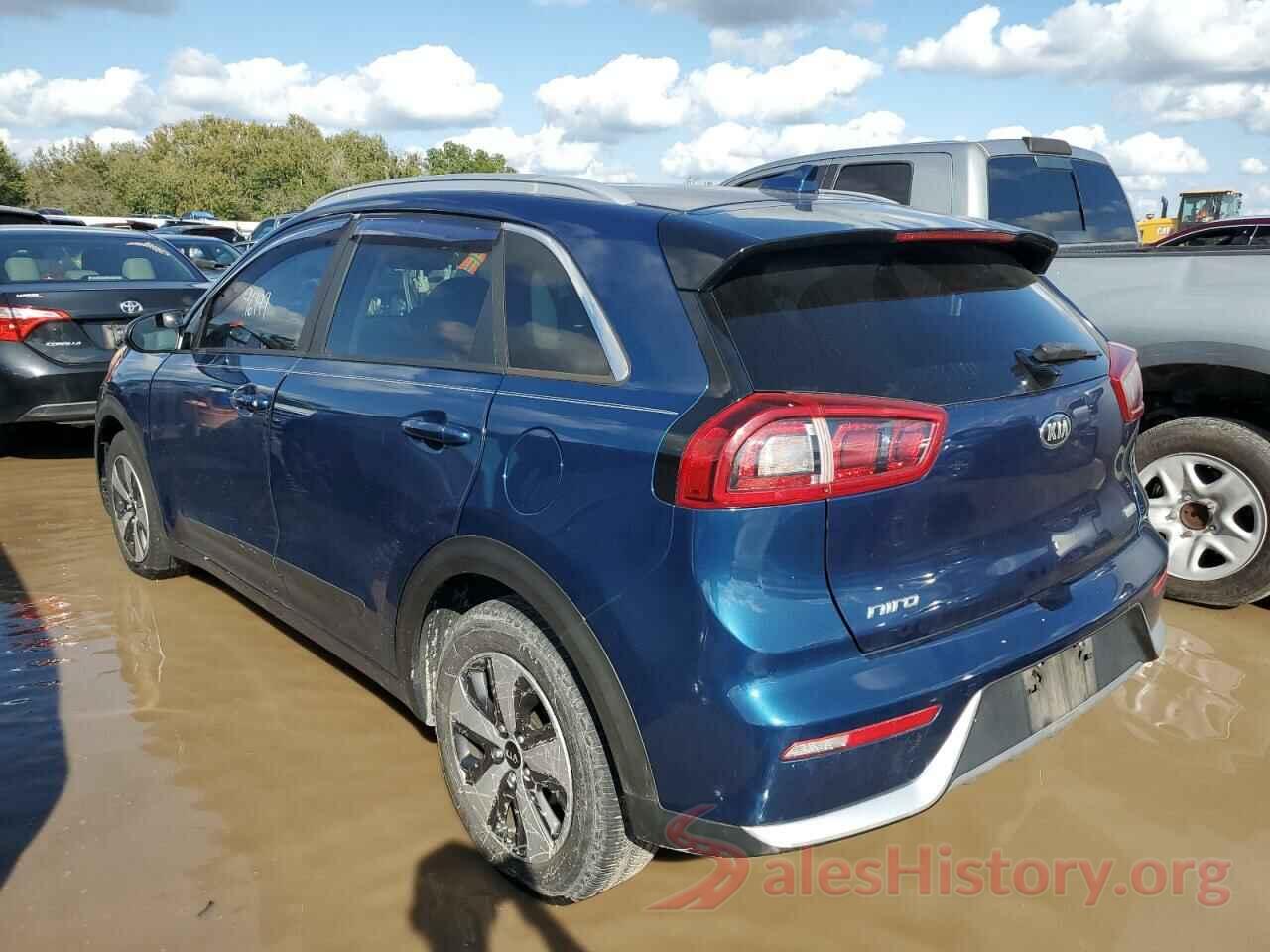 KNDCB3LC2H5069477 2017 KIA NIRO