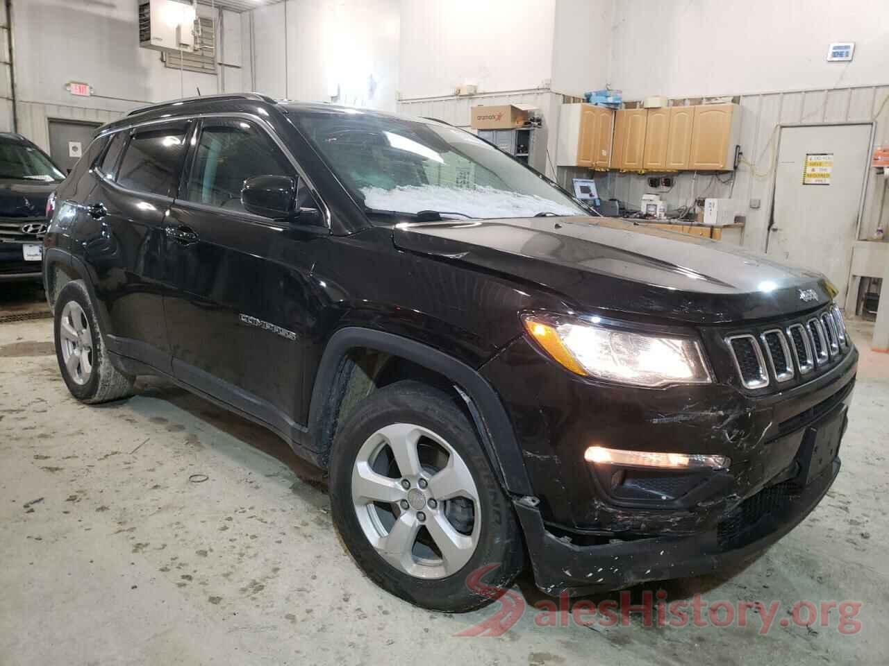 3C4NJDBBXKT650159 2019 JEEP COMPASS