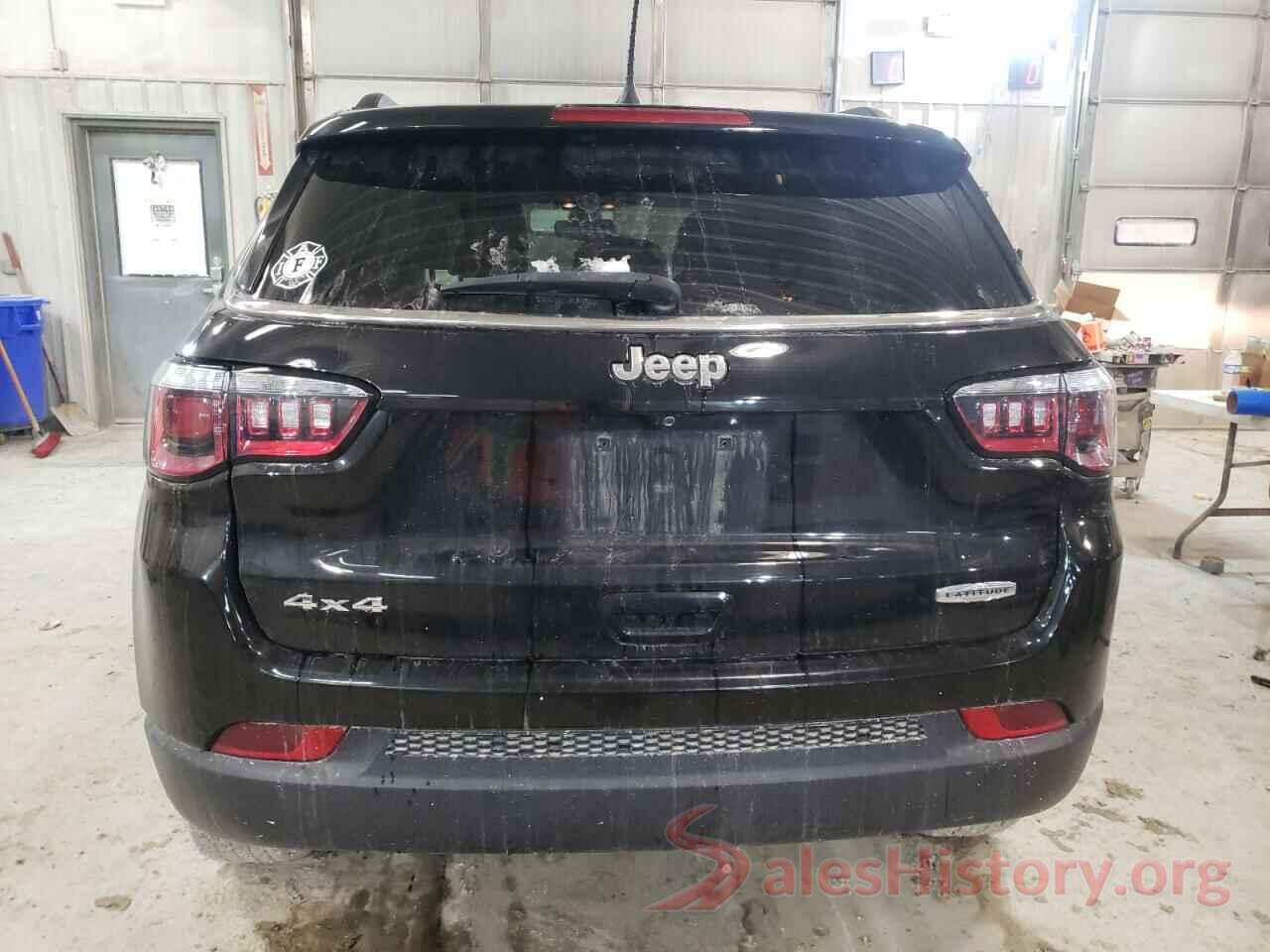 3C4NJDBBXKT650159 2019 JEEP COMPASS