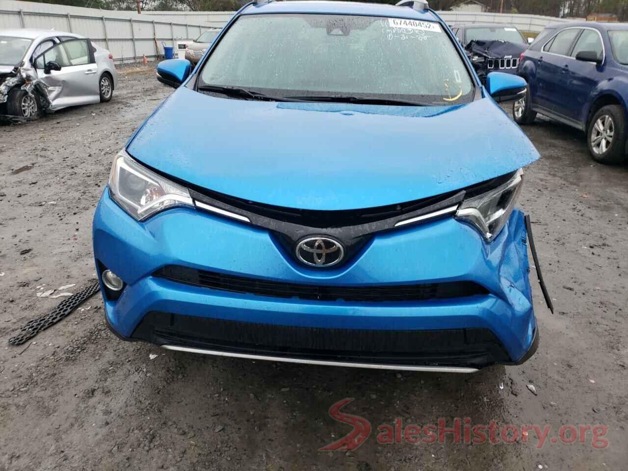 2T3RFREV1JW814444 2018 TOYOTA RAV4