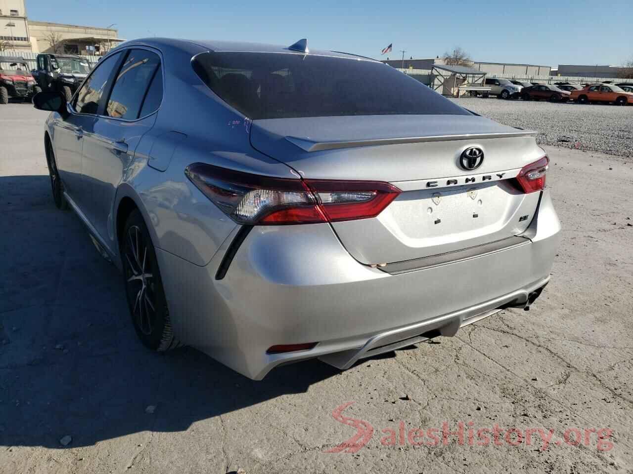 4T1T11AK3MU564610 2021 TOYOTA CAMRY