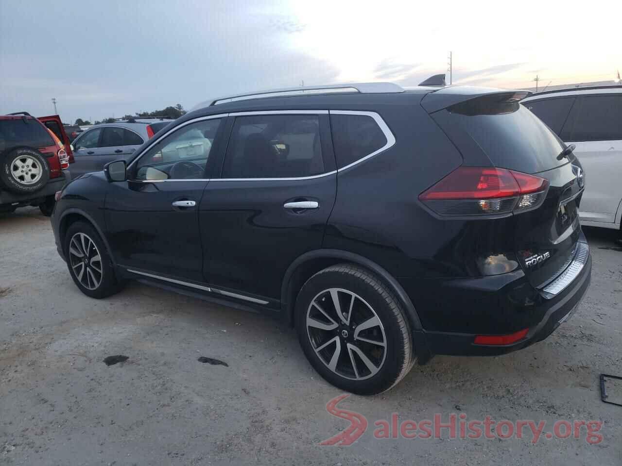 JN8AT2MT0JW488915 2018 NISSAN ROGUE