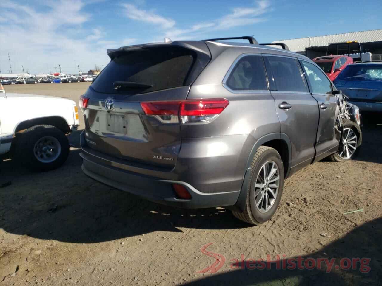 5TDJZRFH0HS405215 2017 TOYOTA HIGHLANDER