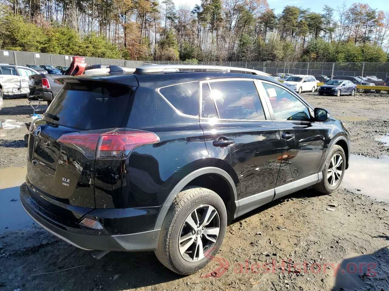 2T3RFREV3JW829740 2018 TOYOTA RAV4