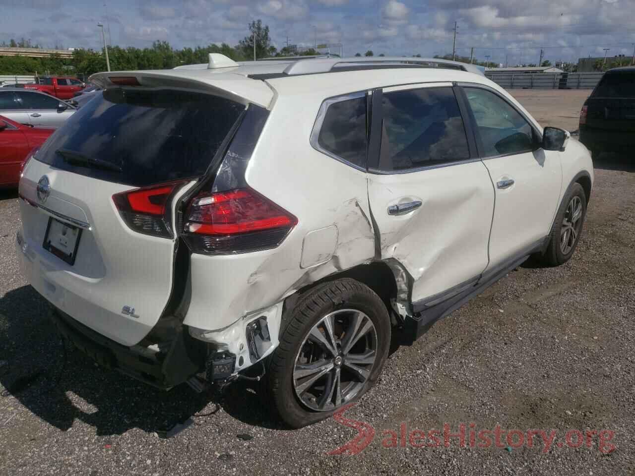 5N1AT2MT9HC836360 2017 NISSAN ROGUE