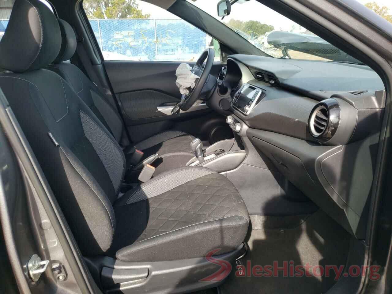 3N1CP5CU1KL552328 2019 NISSAN KICKS