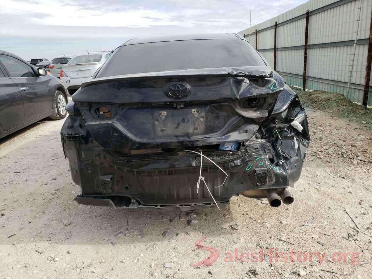 4T1B11HK2JU156516 2018 TOYOTA CAMRY