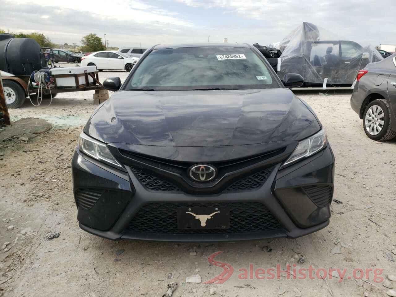 4T1B11HK2JU156516 2018 TOYOTA CAMRY