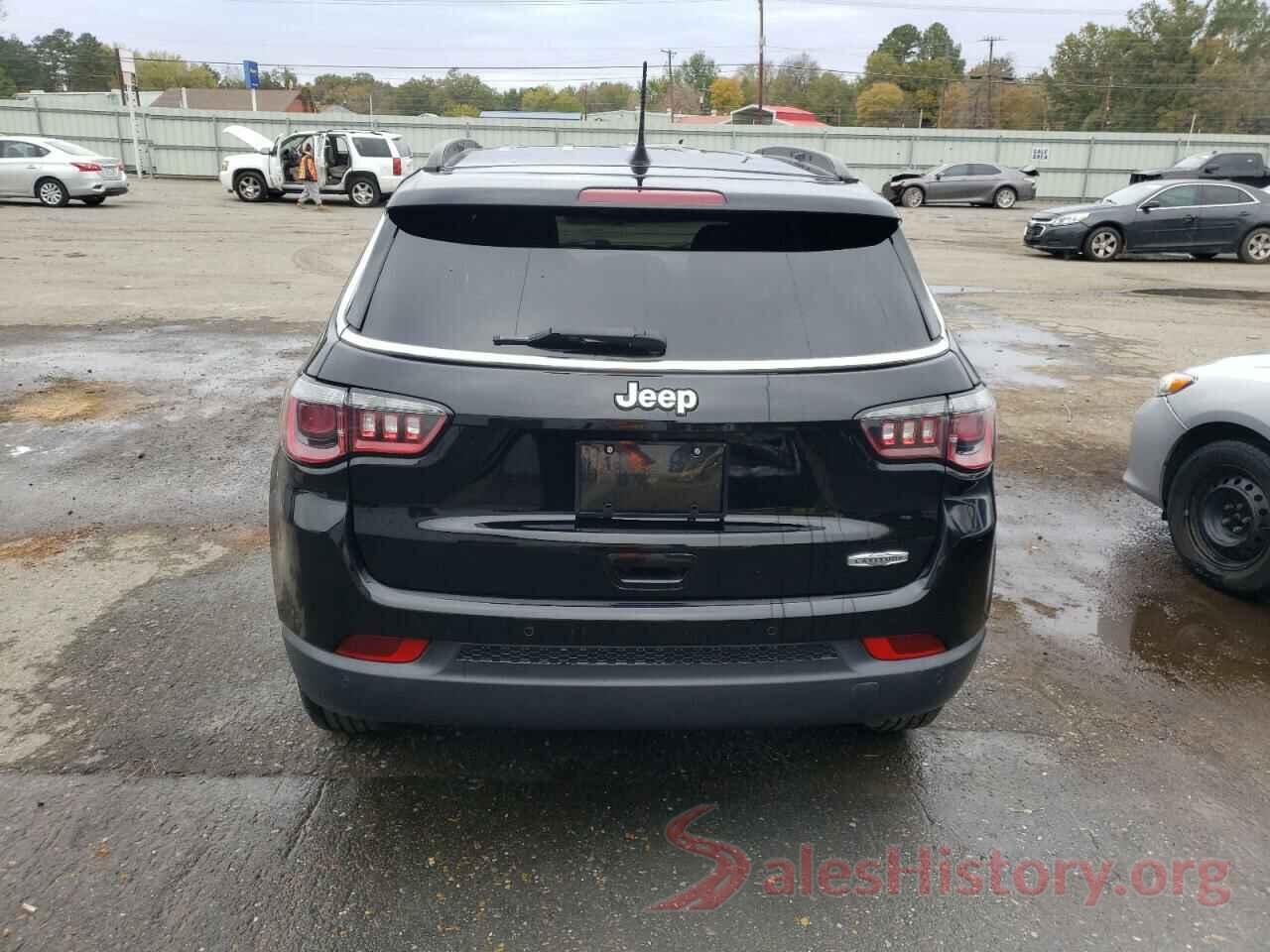 3C4NJCBB6JT136687 2018 JEEP COMPASS