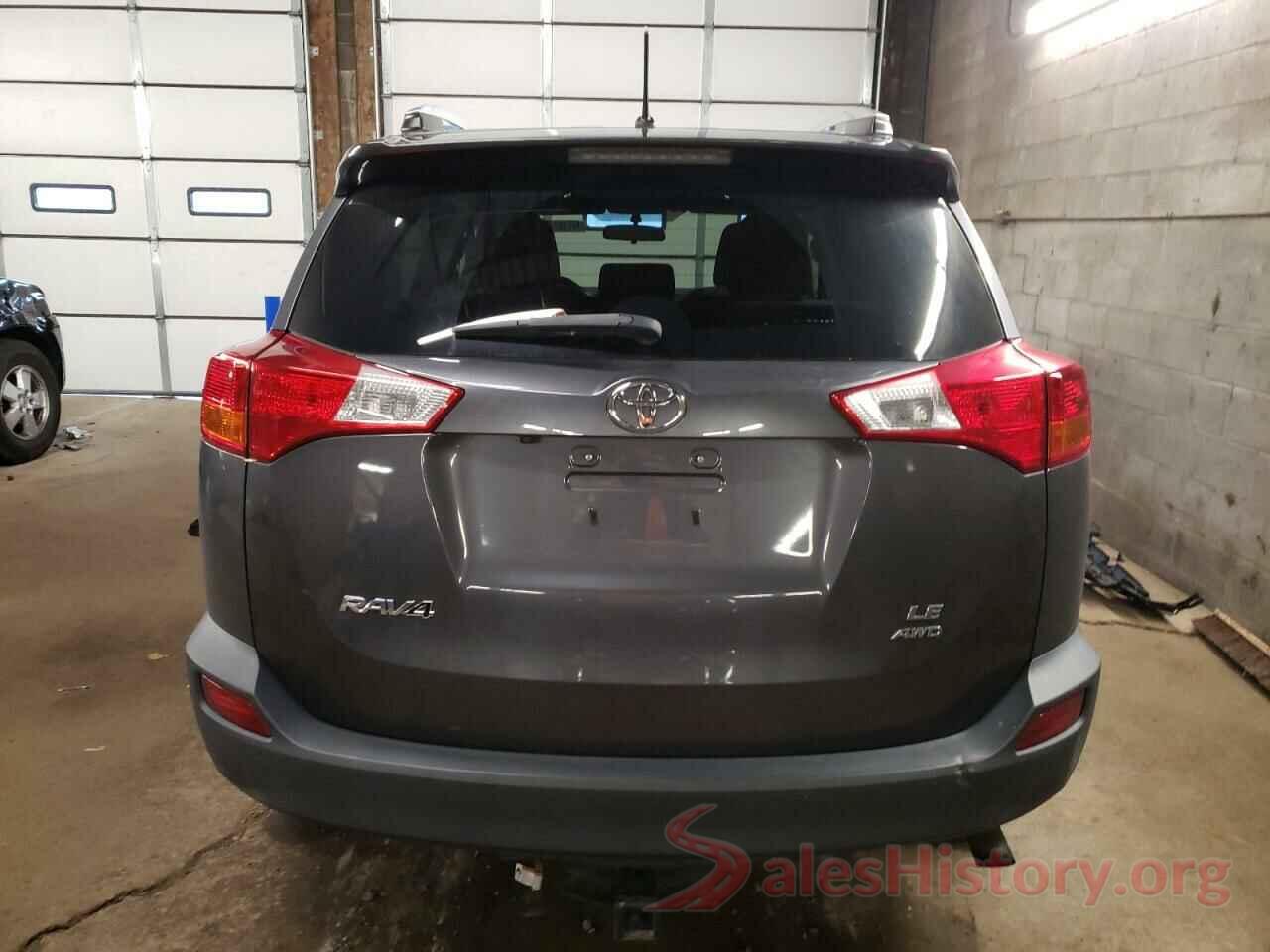 2T3BFREV5FW334738 2015 TOYOTA RAV4