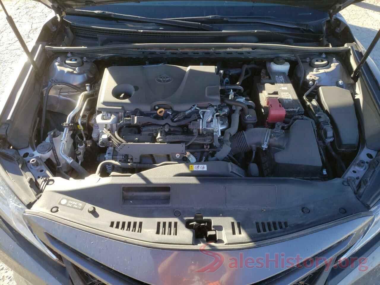 4T1B11HK3JU538683 2018 TOYOTA CAMRY