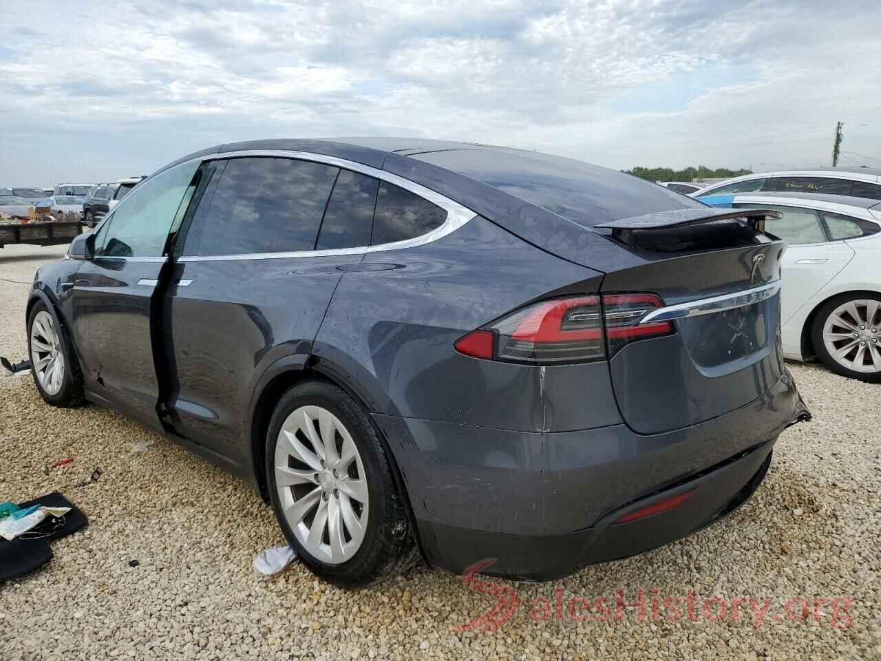 5YJXCAE23LF221989 2020 TESLA MODEL X