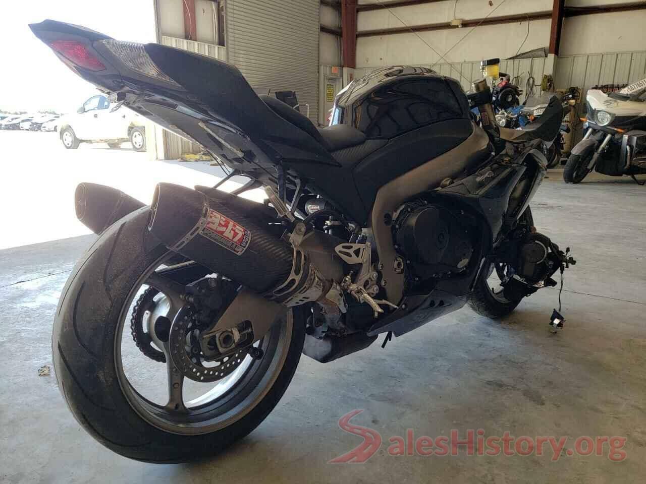 JS1GT78A0B2100158 2011 SUZUKI GSXR1000