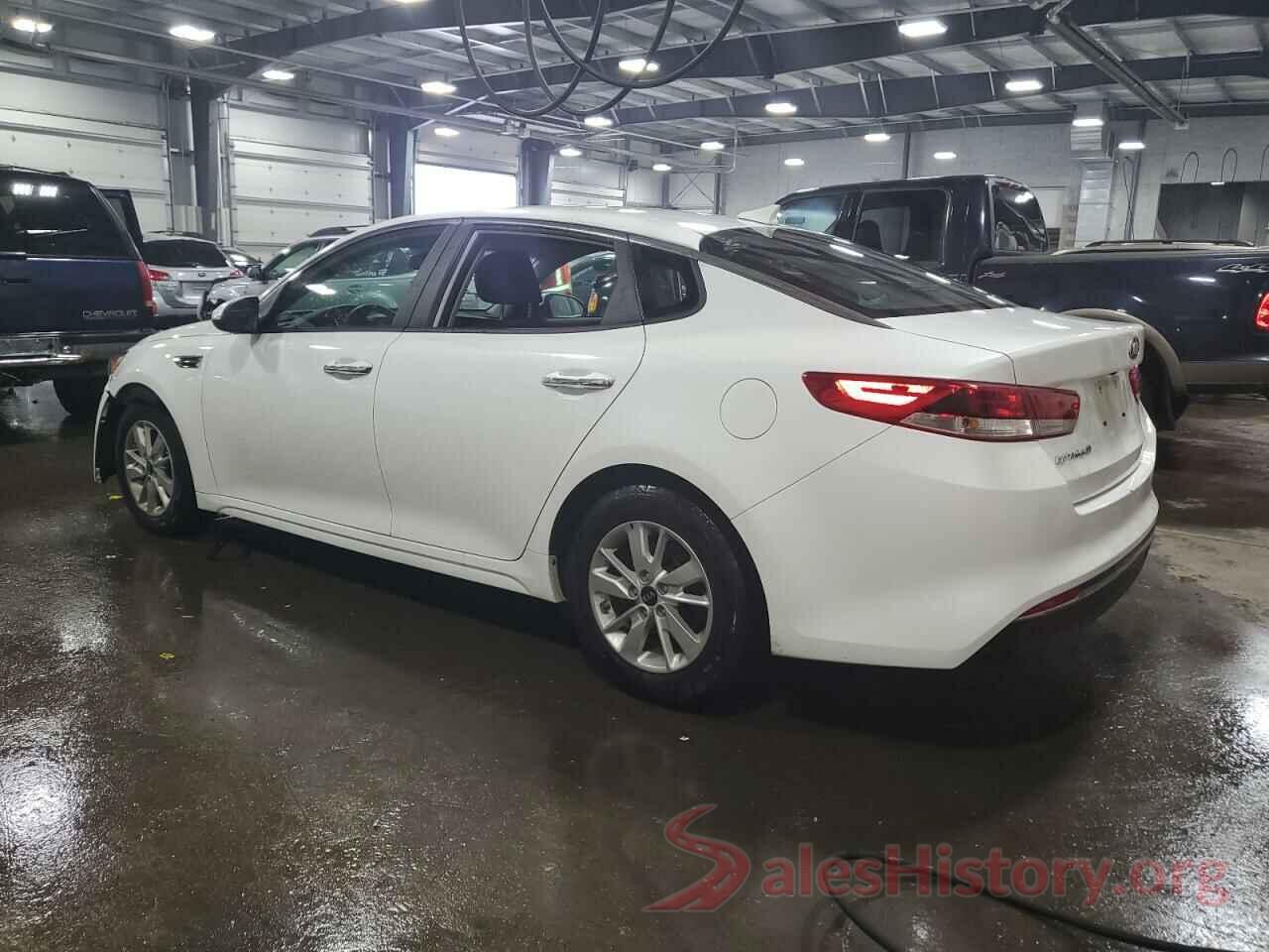 KNAGT4L3XG5105688 2016 KIA OPTIMA