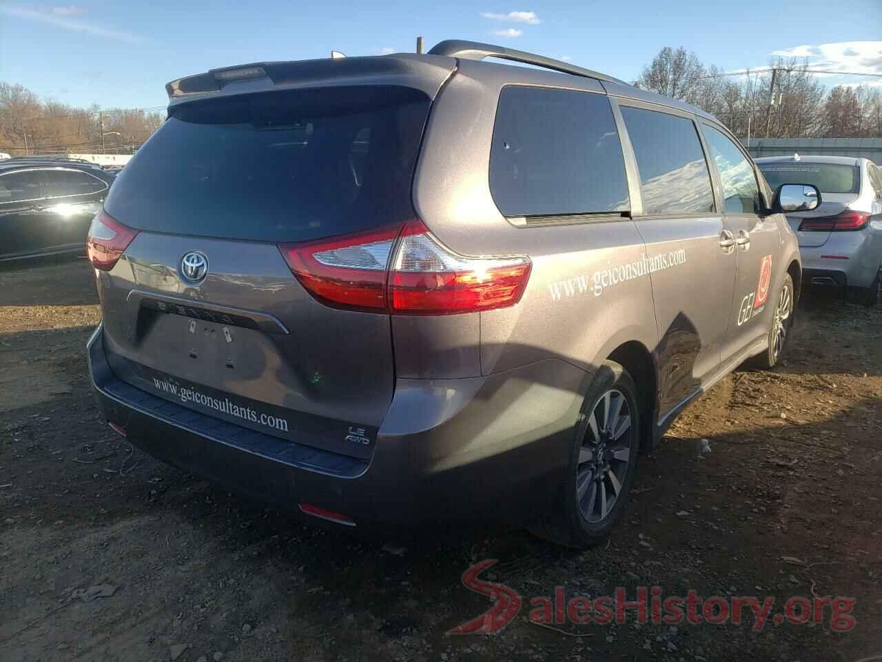 5TDJZ3DC9KS220690 2019 TOYOTA SIENNA