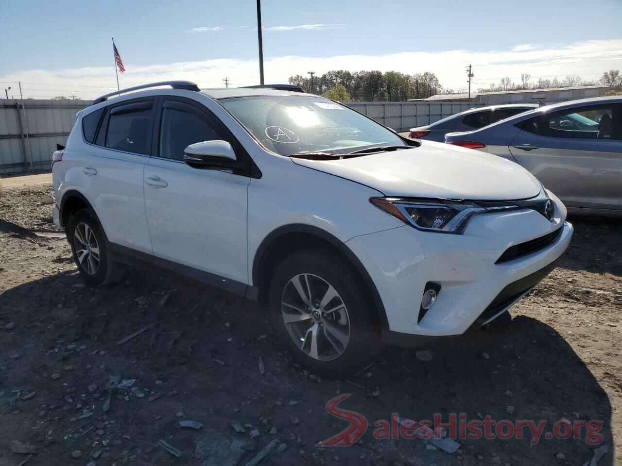 2T3WFREV2JW478225 2018 TOYOTA RAV4