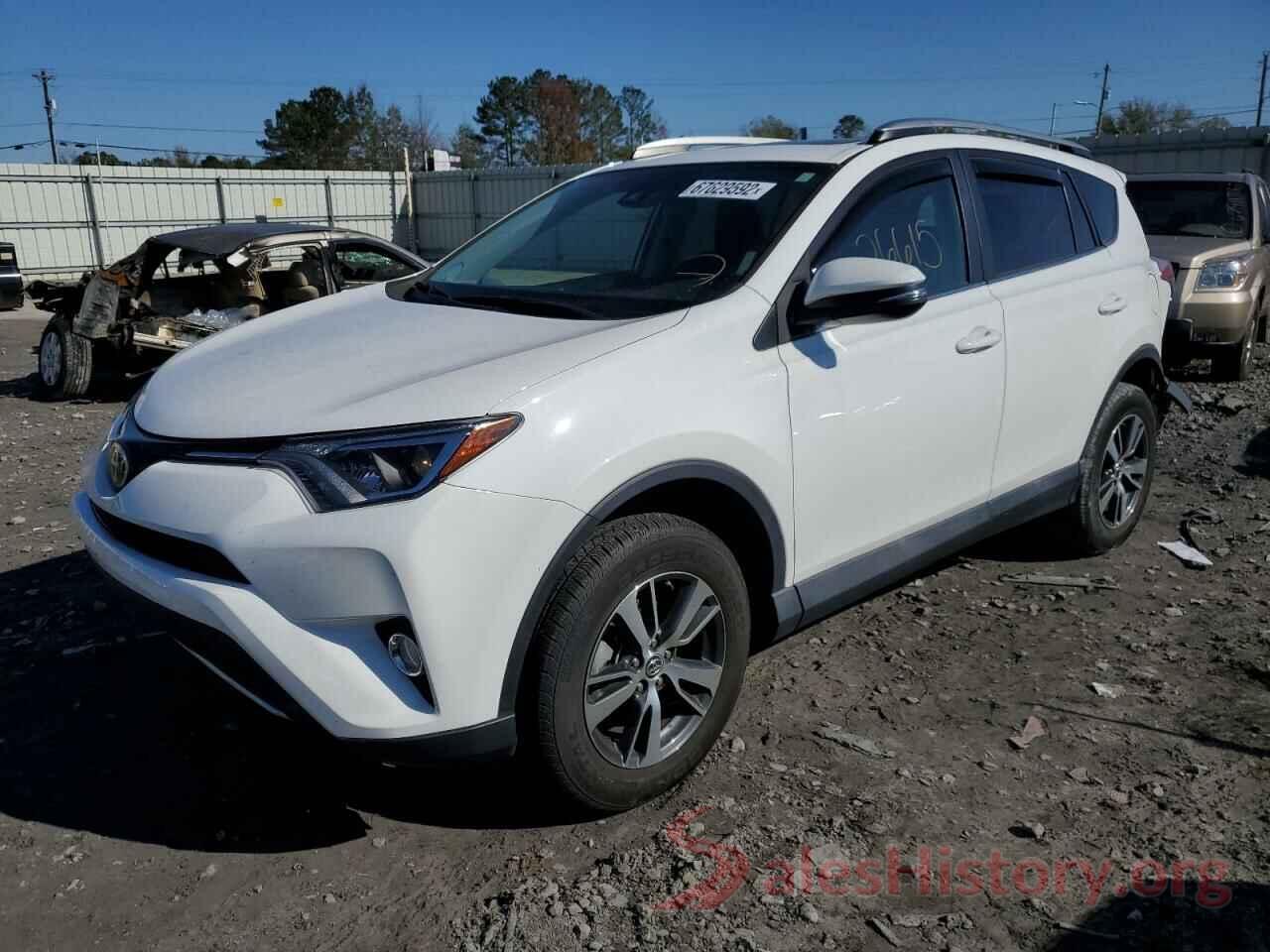 2T3WFREV2JW478225 2018 TOYOTA RAV4