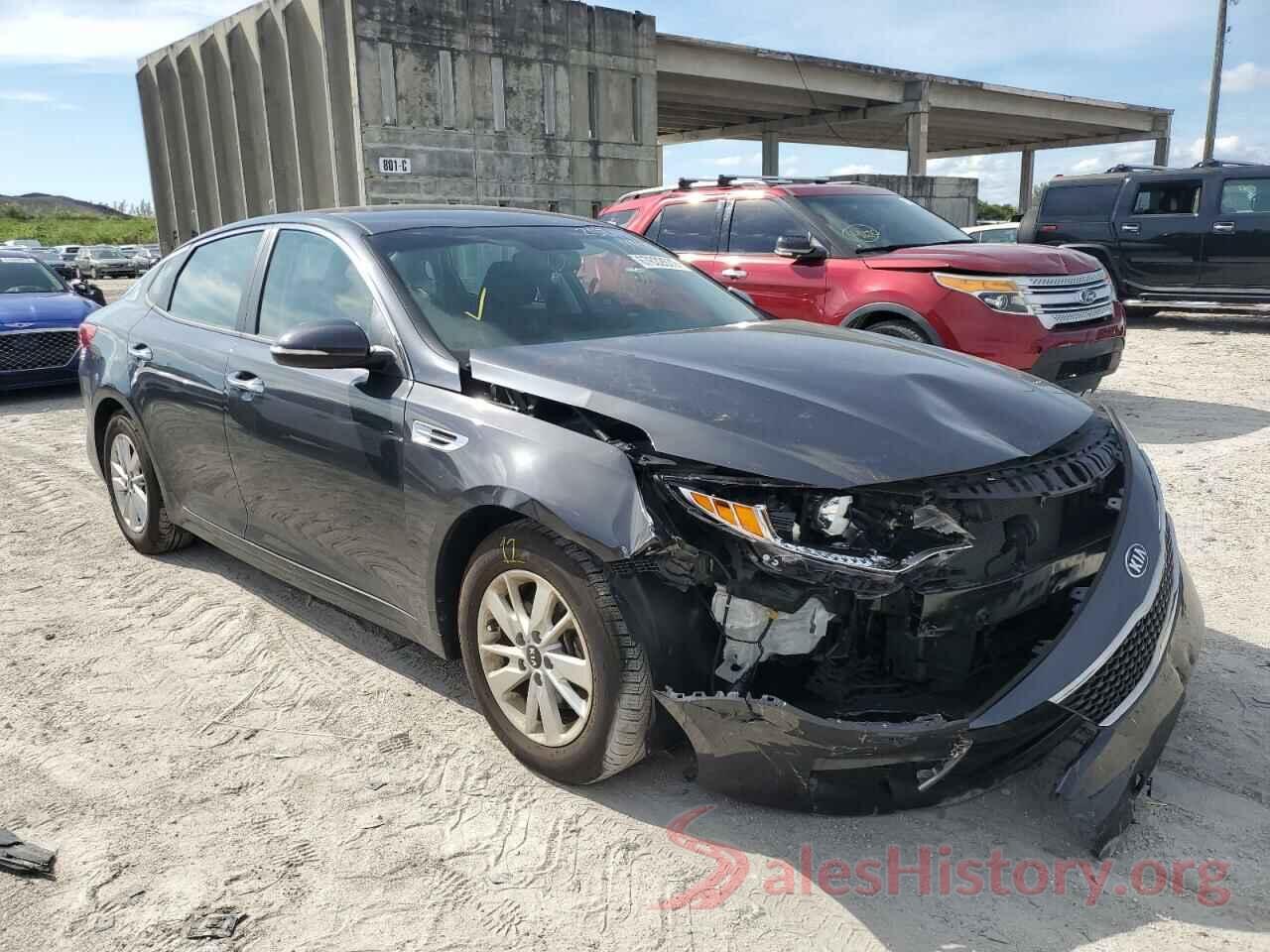 KNAGT4L38J5232673 2018 KIA OPTIMA