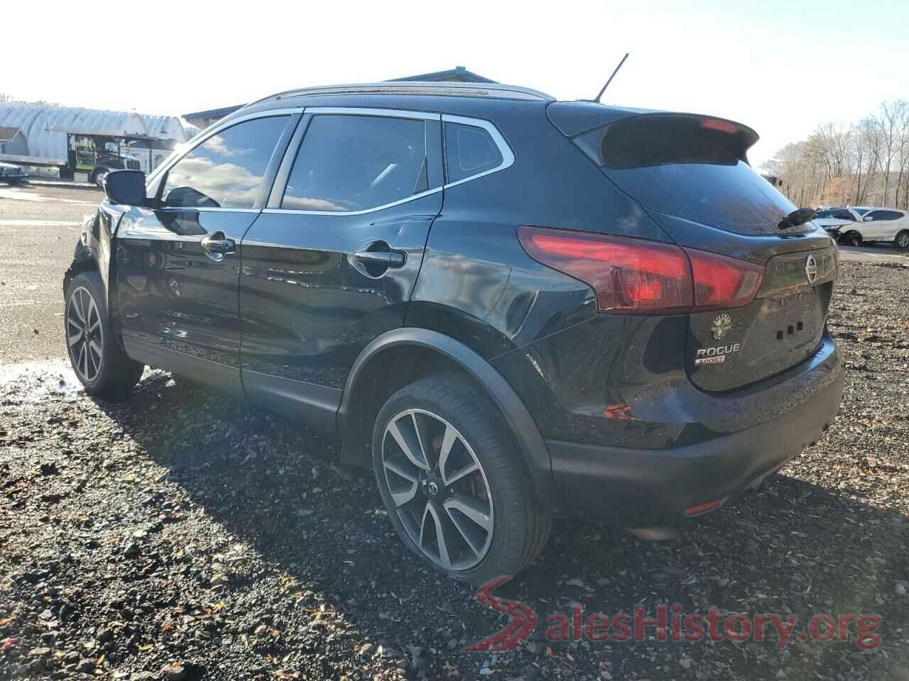 JN1BJ1CR1JW251603 2018 NISSAN ROGUE