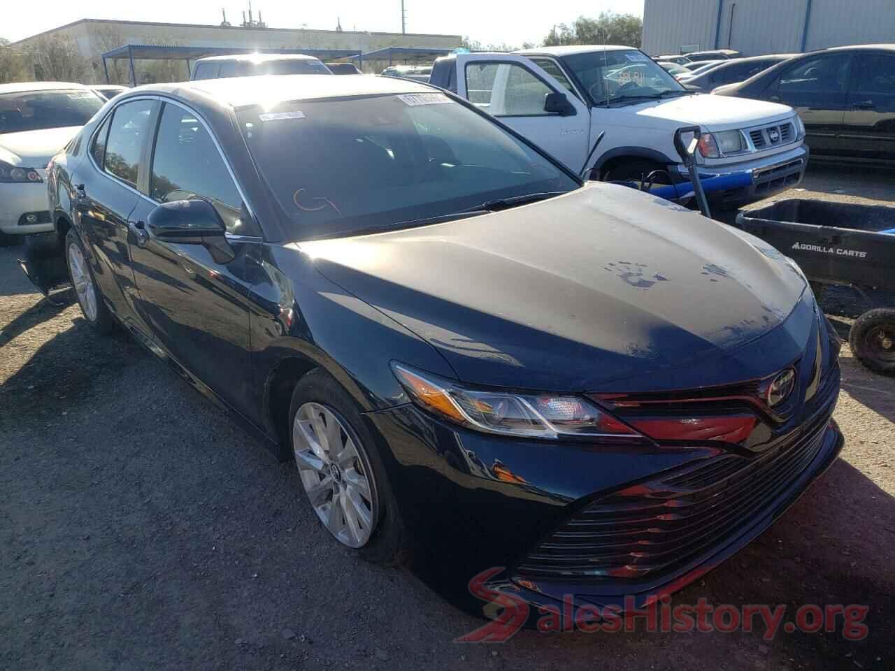 4T1B11HK1JU583721 2018 TOYOTA CAMRY