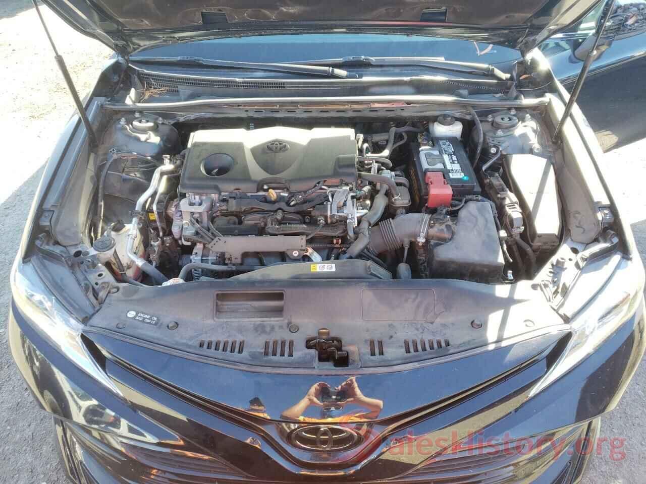 4T1B11HK1JU583721 2018 TOYOTA CAMRY