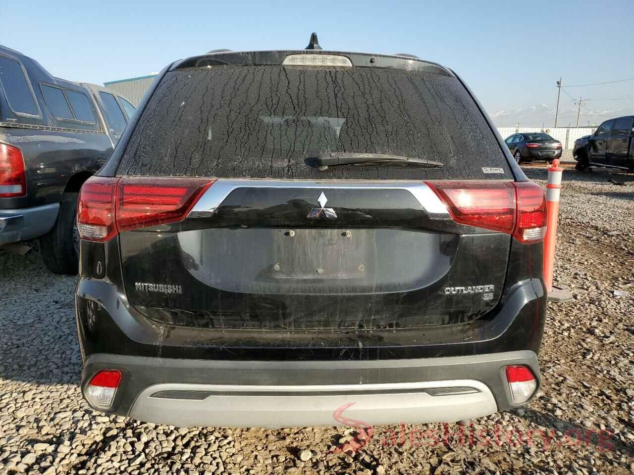 JA4AZ3A32KZ050184 2019 MITSUBISHI OUTLANDER