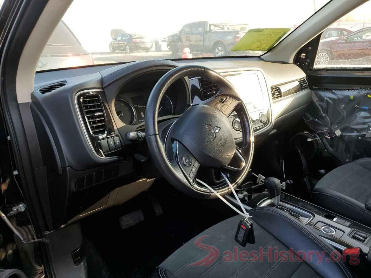 JA4AZ3A32KZ050184 2019 MITSUBISHI OUTLANDER