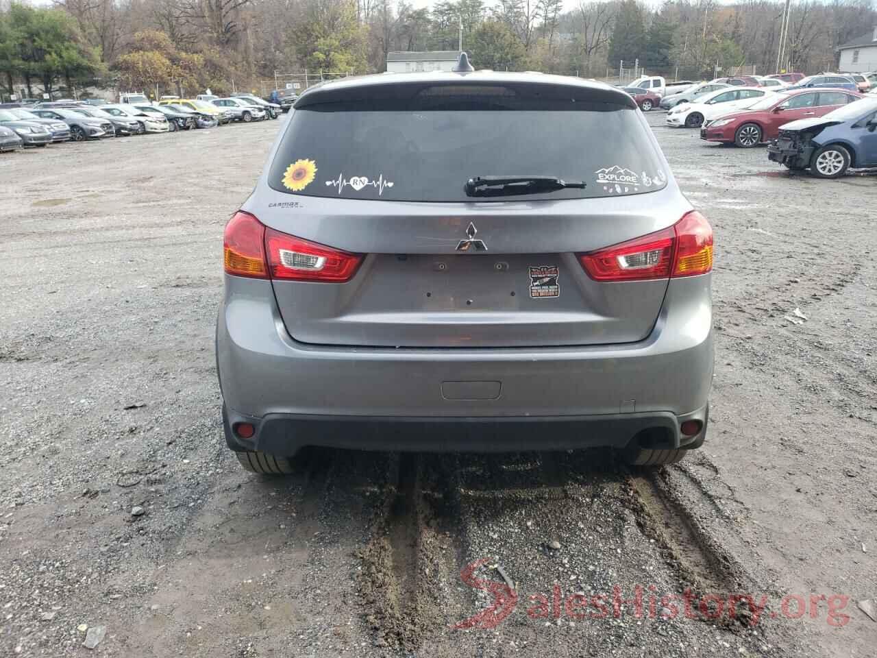 JA4AR3AW2HZ024588 2017 MITSUBISHI OUTLANDER