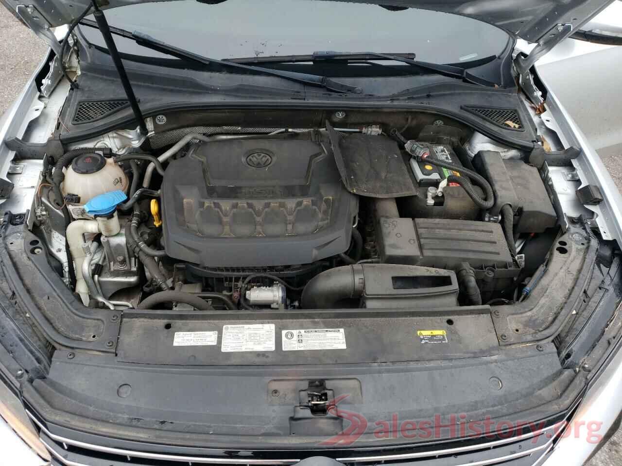 1VWAA7A36JC015621 2018 VOLKSWAGEN PASSAT