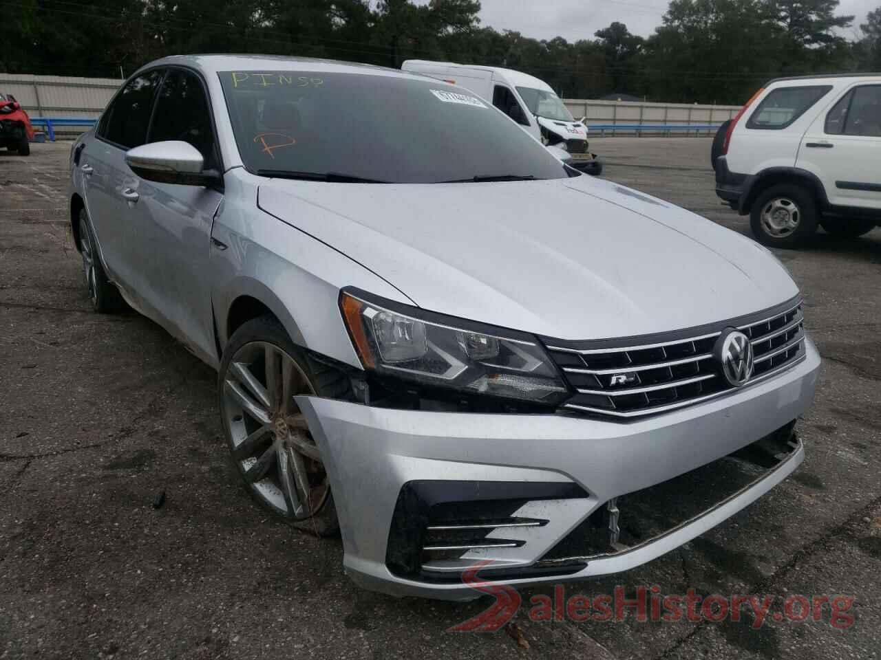 1VWAA7A36JC015621 2018 VOLKSWAGEN PASSAT