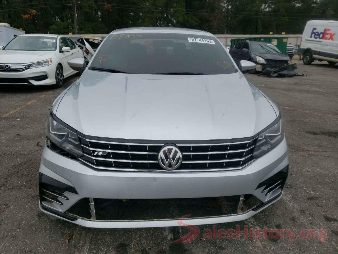 1VWAA7A36JC015621 2018 VOLKSWAGEN PASSAT