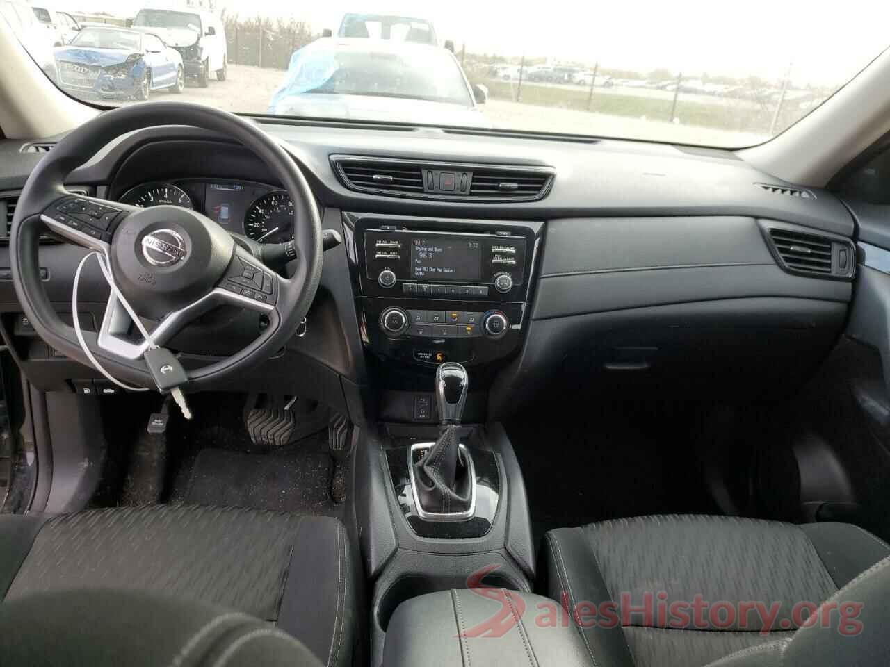 KNMAT2MVXHP573035 2017 NISSAN ROGUE