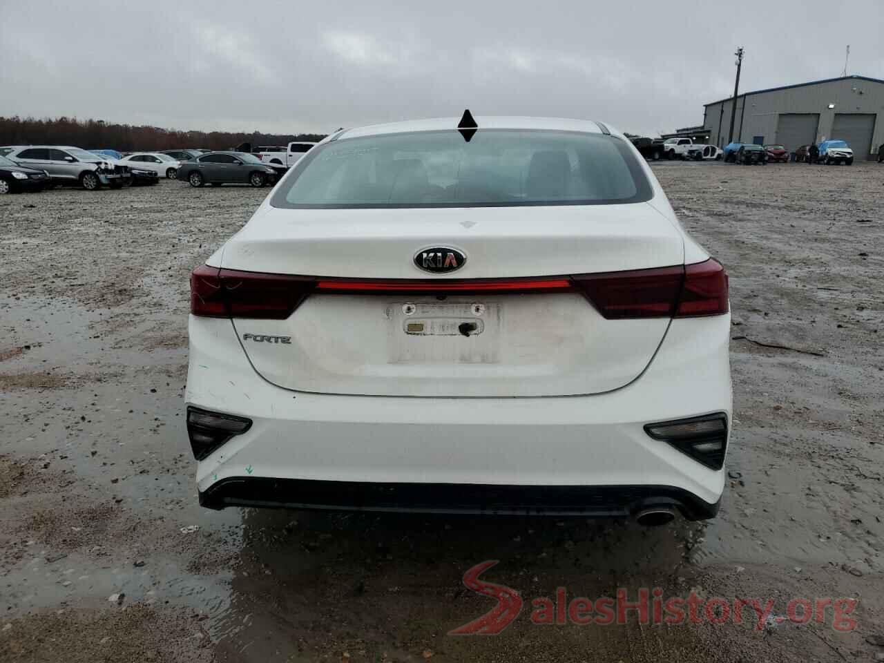 3KPF24AD8KE007852 2019 KIA FORTE