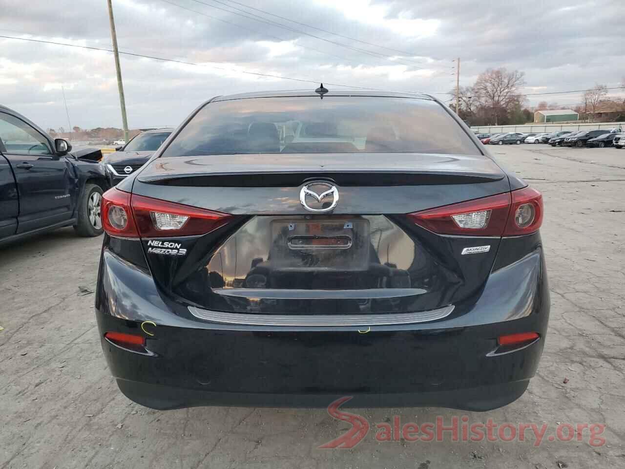 3MZBN1W38HM144452 2017 MAZDA 3