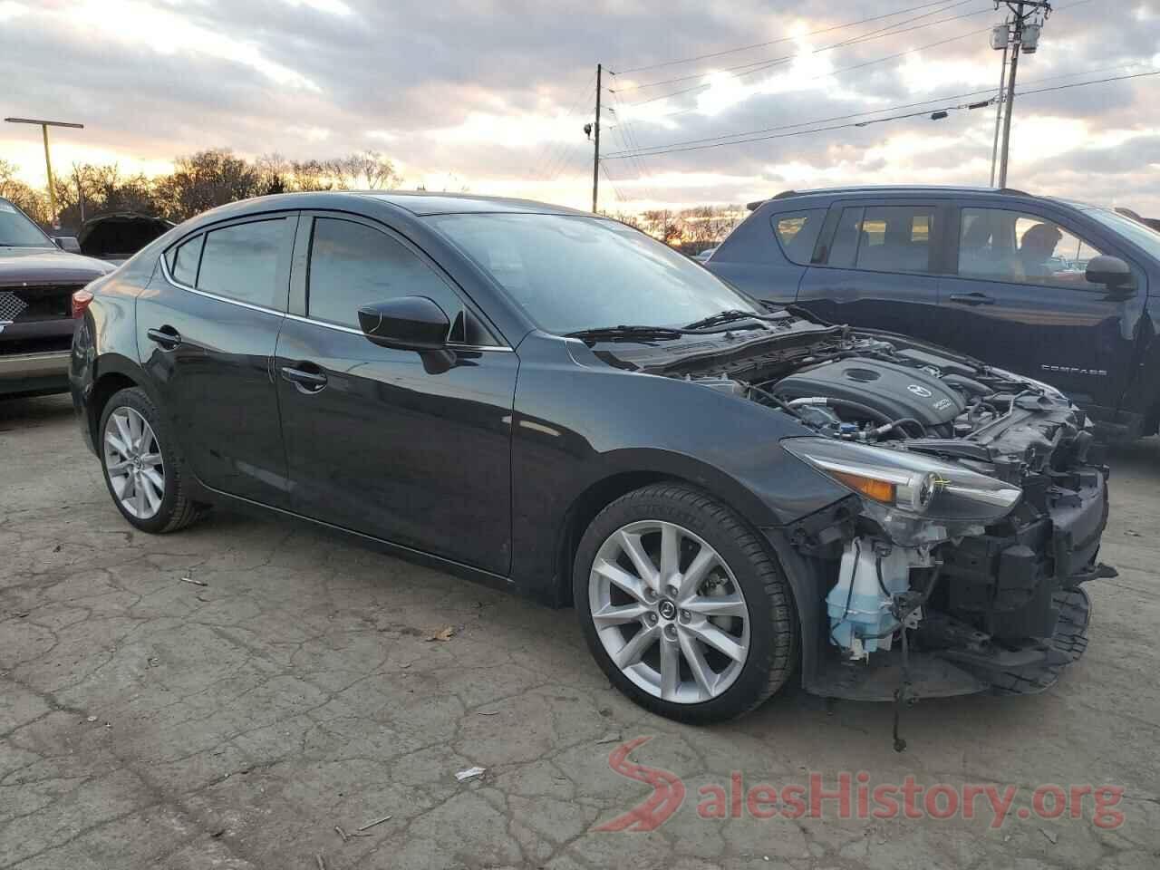 3MZBN1W38HM144452 2017 MAZDA 3