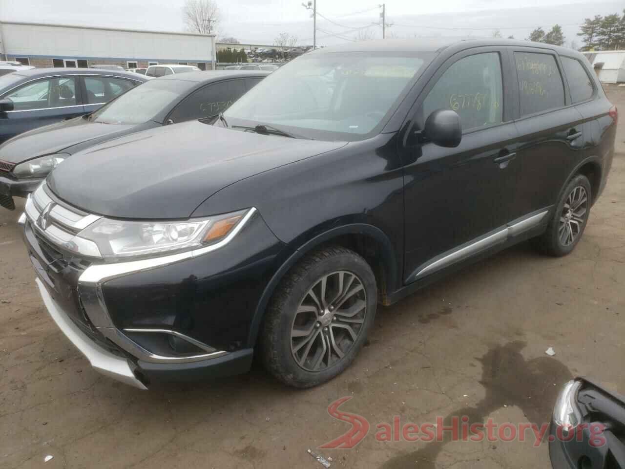 JA4AZ2A38JZ011785 2018 MITSUBISHI OUTLANDER