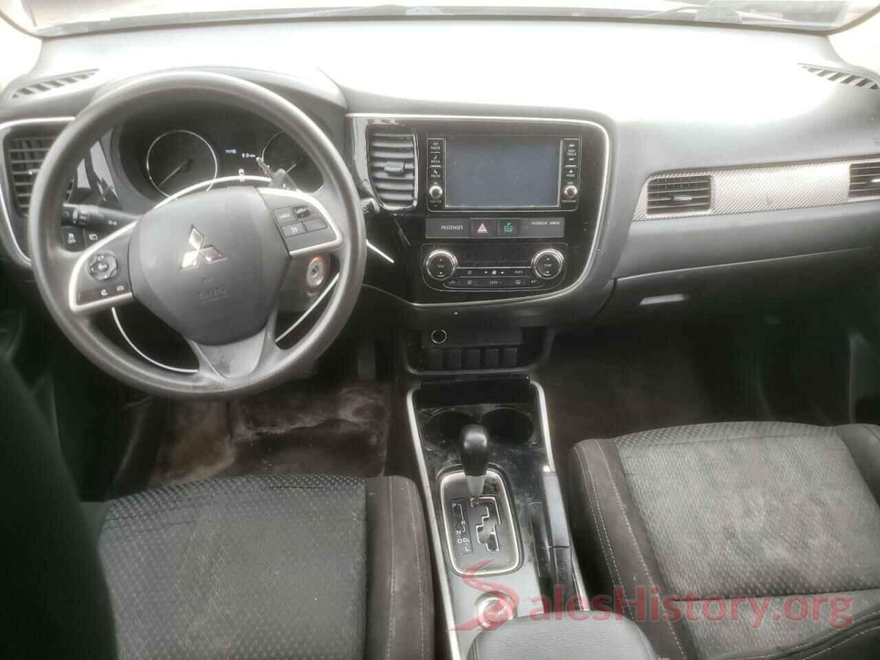 JA4AZ2A38JZ011785 2018 MITSUBISHI OUTLANDER