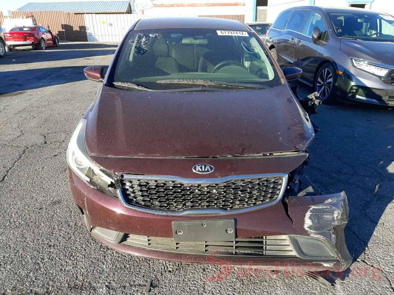 3KPFK4A76JE266445 2018 KIA FORTE