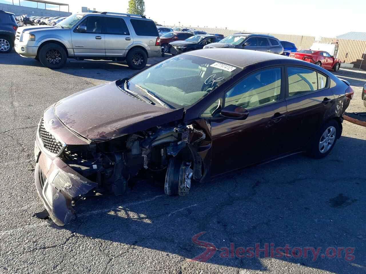 3KPFK4A76JE266445 2018 KIA FORTE