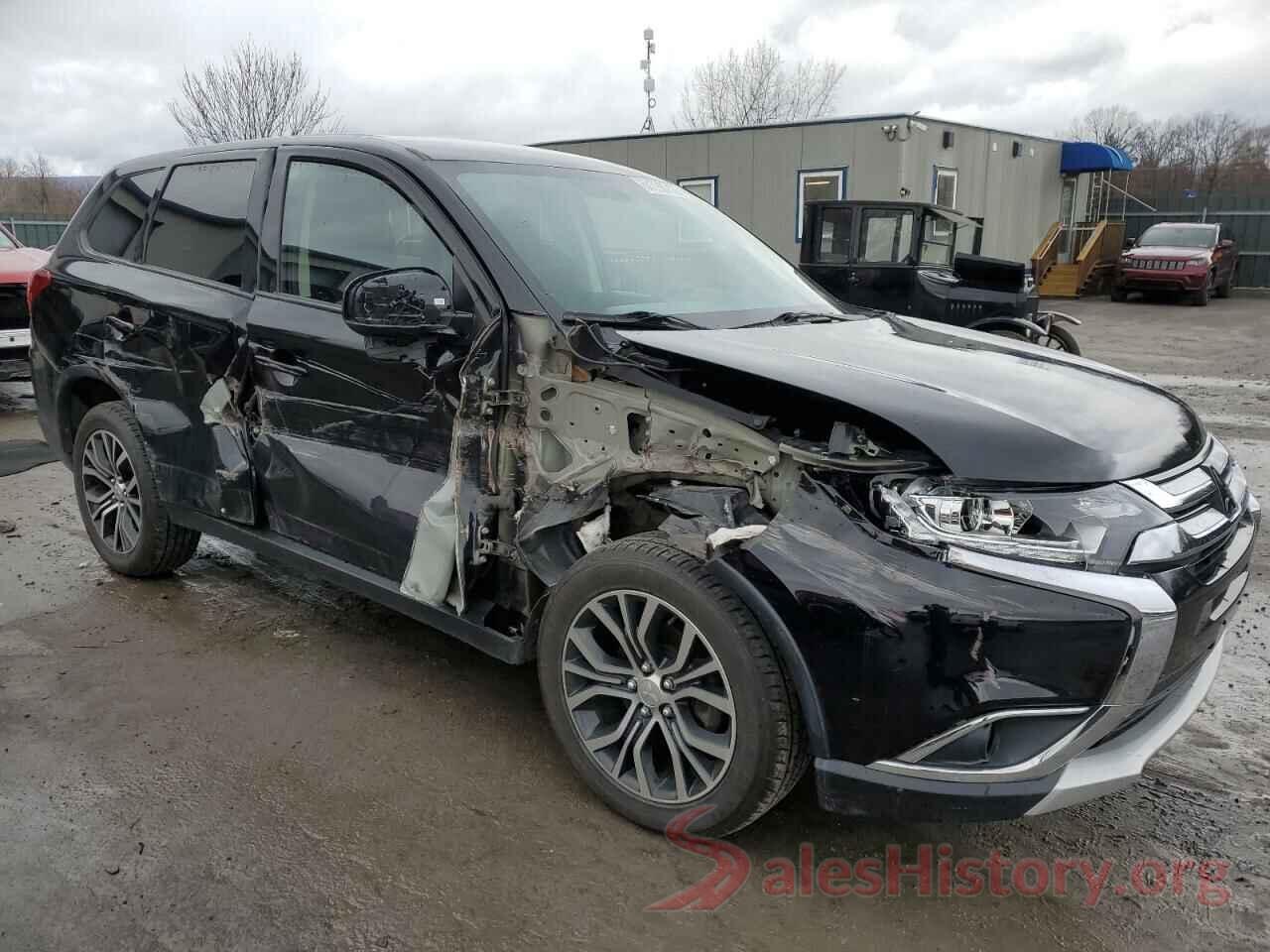 JA4AZ2A37JZ007467 2018 MITSUBISHI OUTLANDER