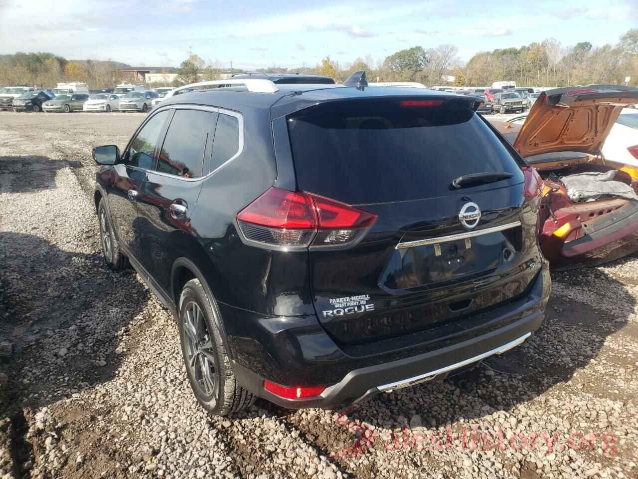 5N1AT2MT4JC759628 2018 NISSAN ROGUE