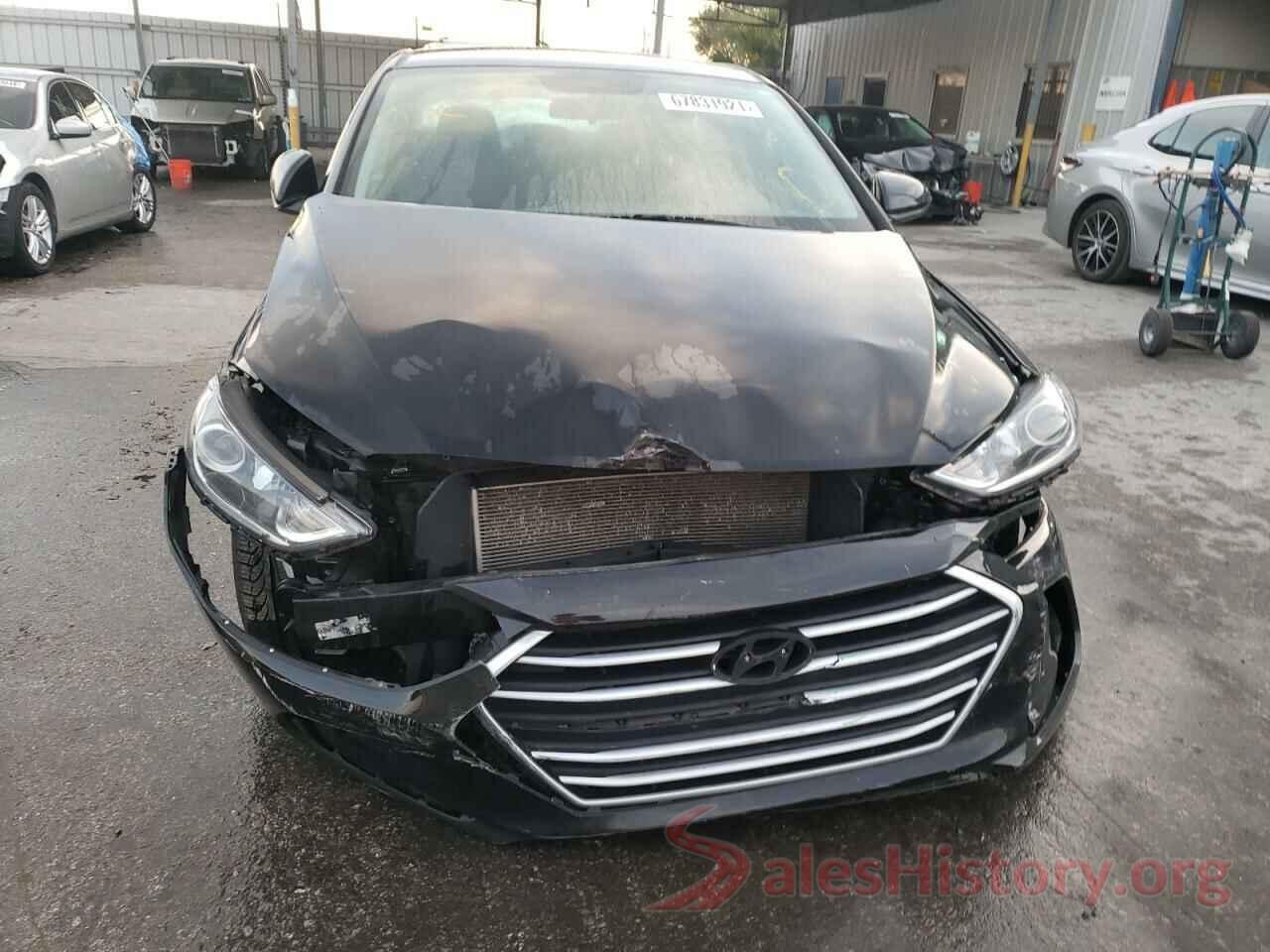 5NPD84LF3JH360319 2018 HYUNDAI ELANTRA