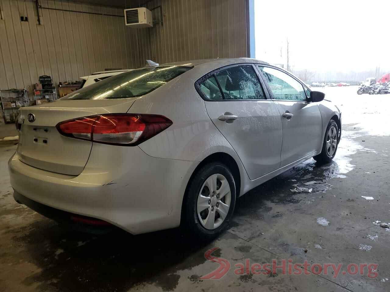 3KPFK4A71HE060363 2017 KIA FORTE